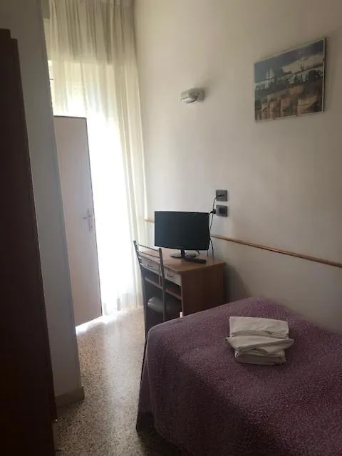 Hotel Zurigo Rimini 3*,