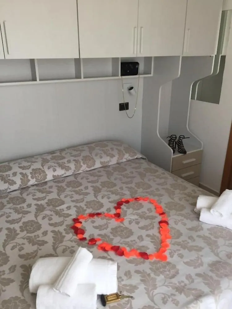 Hotel Zurigo Rimini 3*,  Italy