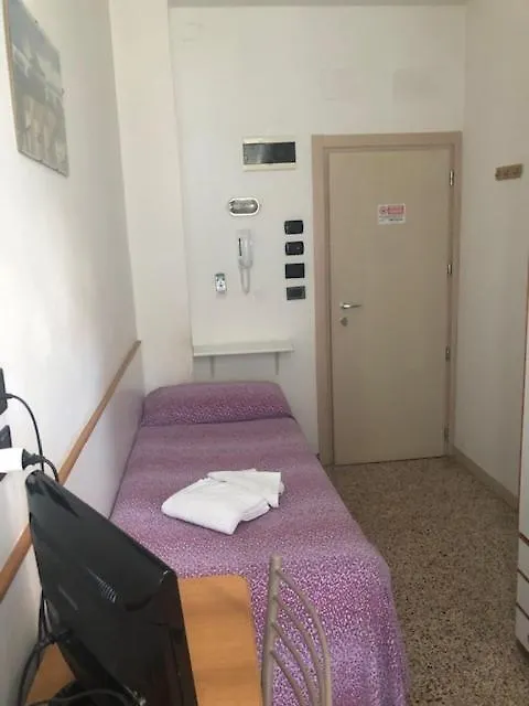 Hotel Zurigo Rimini 3*,